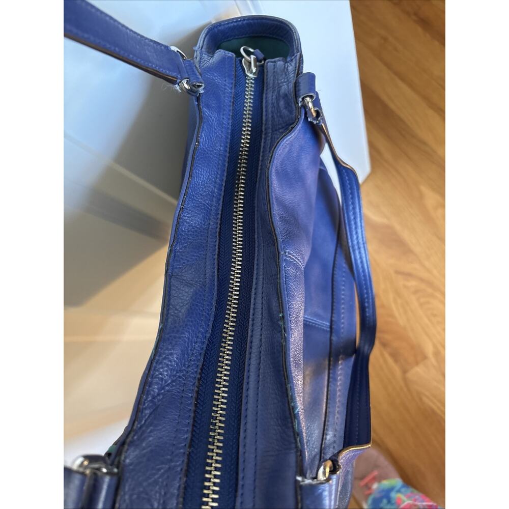 Coach Carrie Tote Blue Pebbled Leather Shoulder Bag F23284 green lining 2 handle - Picture 7 of 12